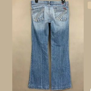 7 For All Mankind Dojo Jeans Light Wash Size 27 in
